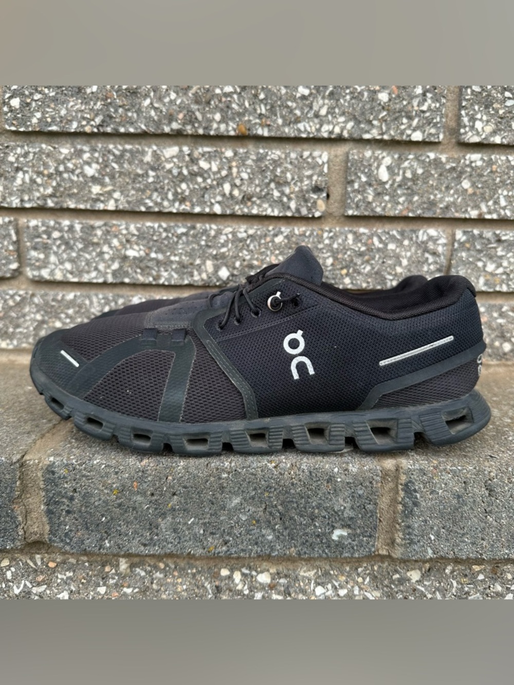 Men’s On Running Cloud 5 All Black Mesh Athletic Running Shoes Size 10 - Picture 4 of 12
